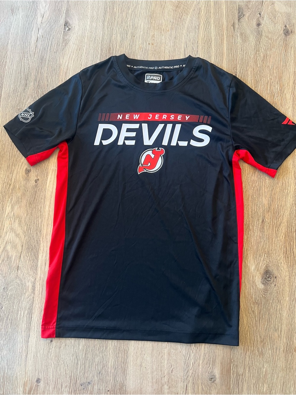 New Jersey Devils NHL Fanatics Authentic Pro Performance Shirt Men’s S